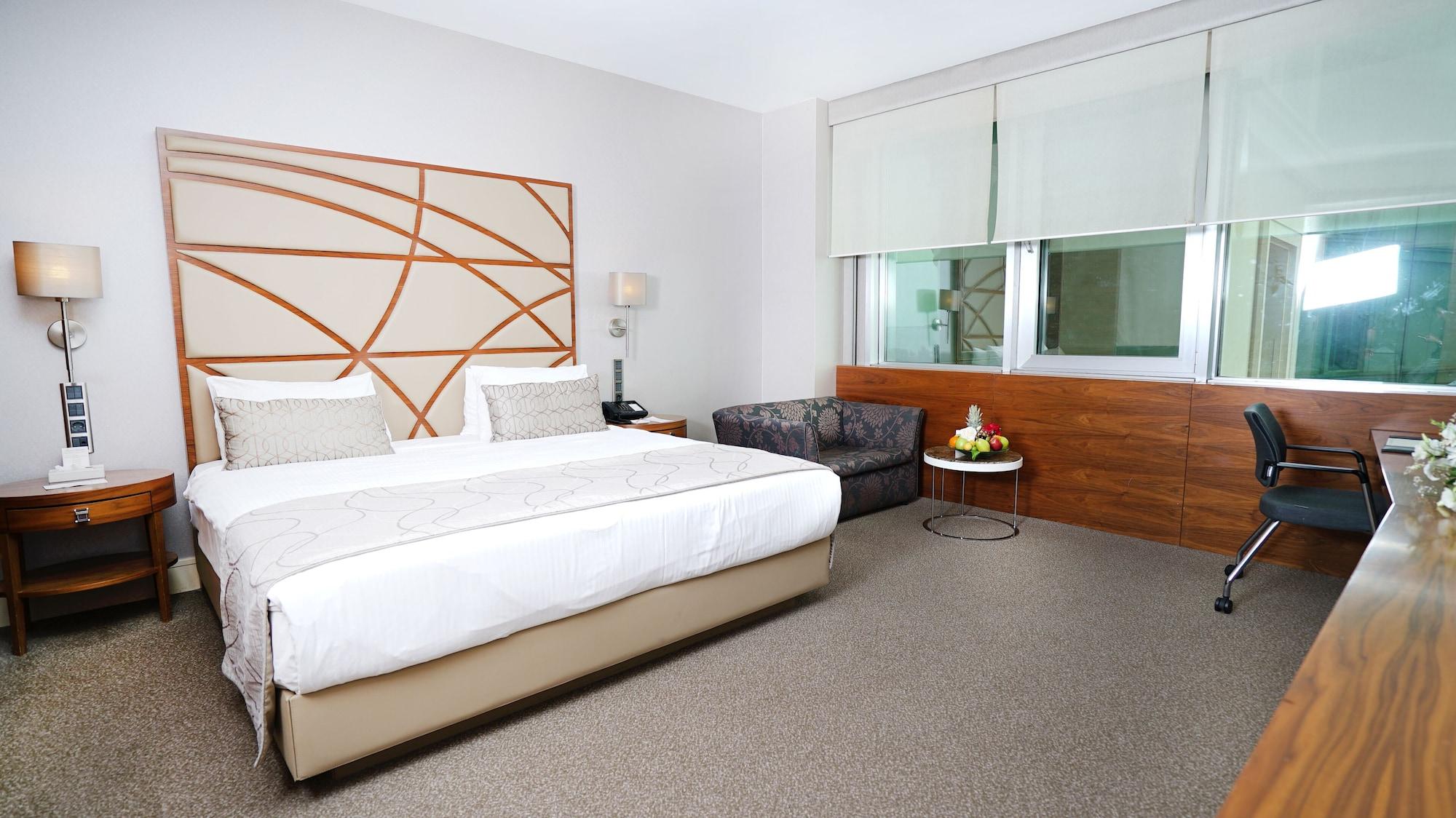 Cevahir Hotel Istanbul Asia Kültér fotó A room at the hotel