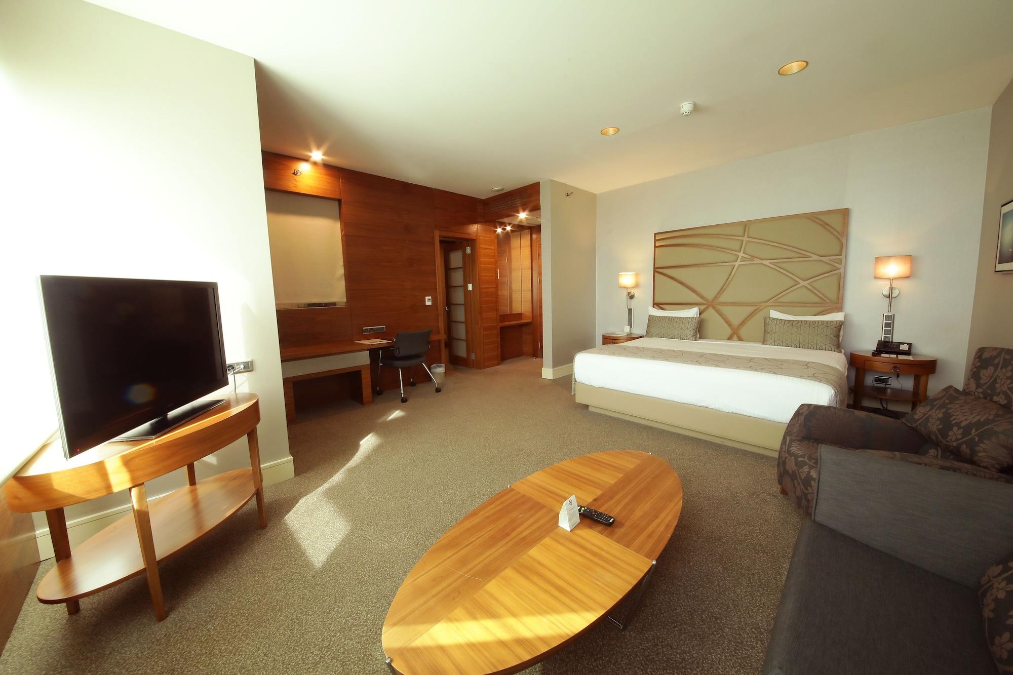Cevahir Hotel Istanbul Asia Kültér fotó A room at the hotel